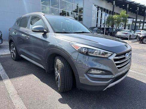 Used 2018 Hyundai Tucson Sport FWD image 1