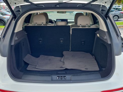 Used 2024 Lincoln Corsair FWD image 7