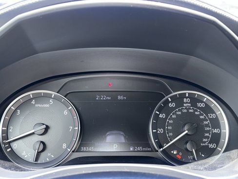 Used 2021 INFINITI QX50 Luxe FWD image 9