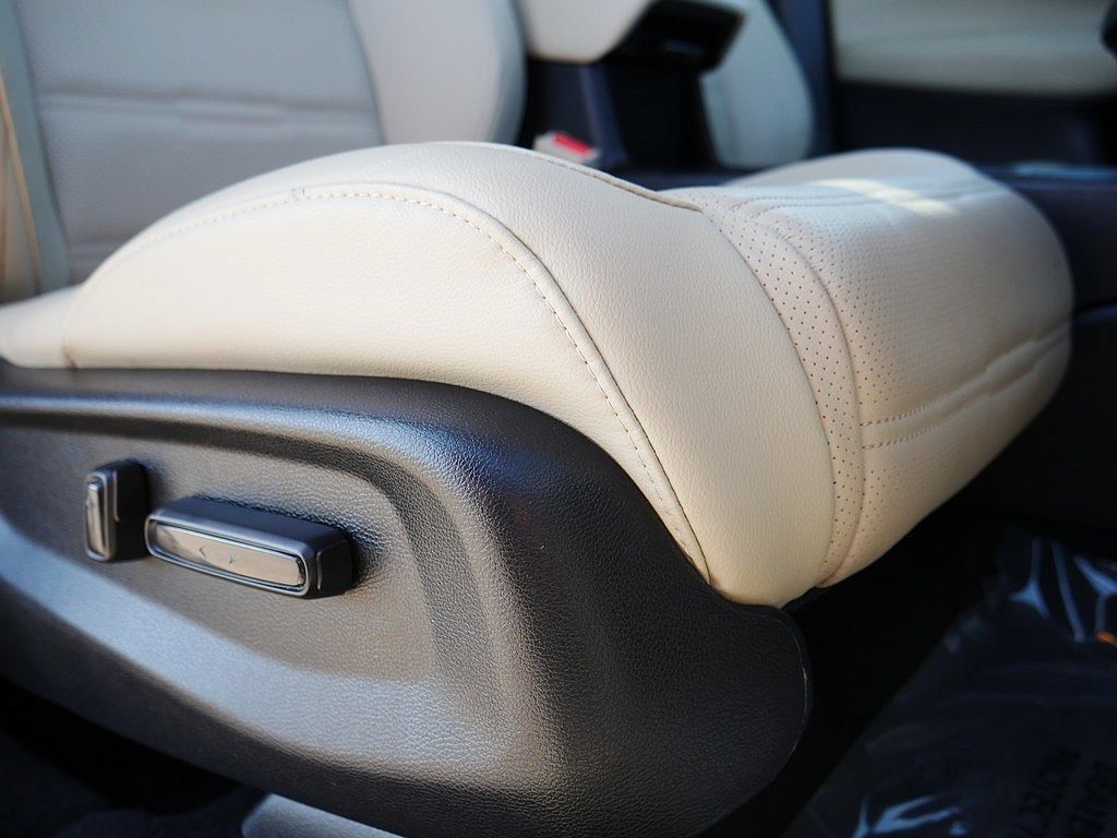 Used 2019 Honda CR-V Touring image 54