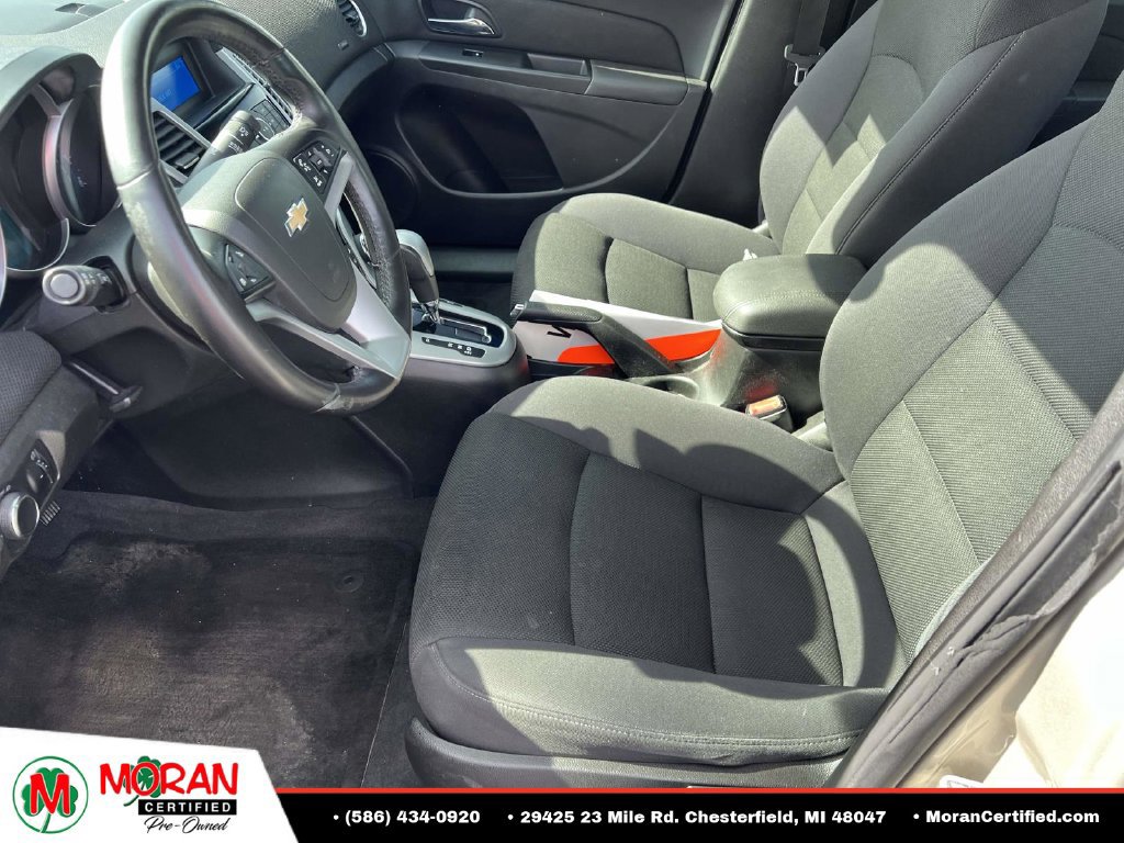 Used 2013 Chevrolet Cruze LT FWD image 16
