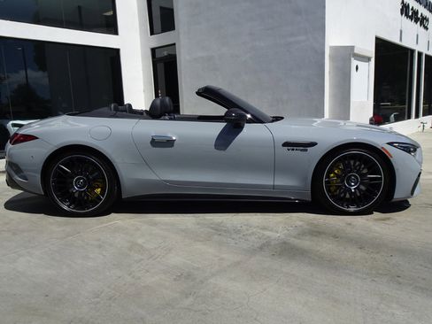 Used 2022 Mercedes-Benz SL 63 AMG 4MATIC image 8