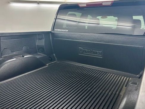 Used 2024 Chevrolet Silverado 1500 RST image 34