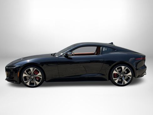 Used 2024 Jaguar F-TYPE R-Dynamic RWD image 6