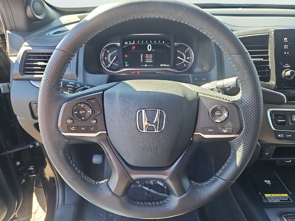 Used 2025 Honda Passport EX-L image 29
