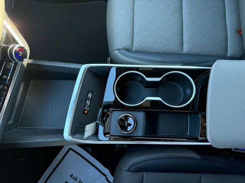 New 2026 Chevrolet Equinox LT w/ Convenience Package II image 39