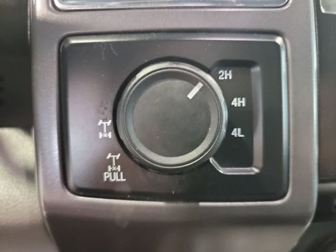 Used 2015 Ford F150 XLT w/ Equipment Group 302A Luxury AWD/4WD image 48