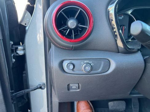 Used 2025 Chevrolet Blazer RS w/ Driver Confidence II Package image 17