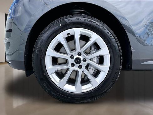 New 2026 Land Rover Range Rover Sport SE AWD/4WD image 13