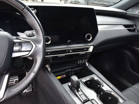 Used 2023 Lexus RX 500h F Sport w/ Accessory Package (Z1) image 9