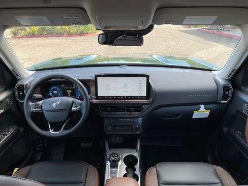 New 2025 Ford Bronco Sport Outer Banks image 27