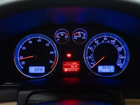 Used 2002 Volkswagen Passat GLX image 35