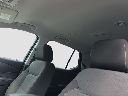 Used 2020 Chevrolet Traverse LT FWD image 8