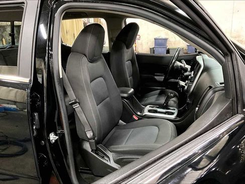 Used 2016 Chevrolet Colorado LT w/ LT Convenience Package image 7