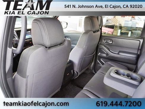 Used 2023 Nissan Frontier SV w/ Midnight Edition Package image 19