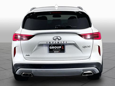 Used 2020 INFINITI QX50 Luxe w/ Navigation Package AWD/4WD image 5