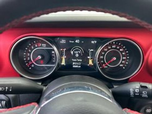 Used 2021 Jeep Wrangler Unlimited Rubicon AWD/4WD image 9