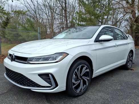 New 2026 Volkswagen Jetta SEL image 4