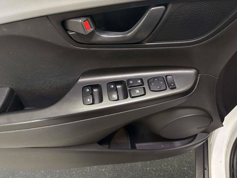 Used 2021 Hyundai Kona SEL Plus image 18