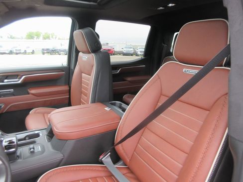 New 2026 GMC Sierra 1500 Denali Ultimate image 15