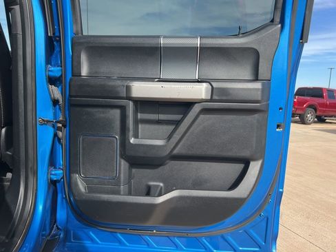 Used 2019 Ford F150 Lariat image 14