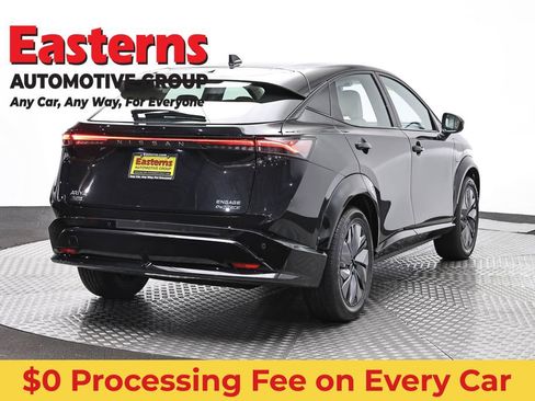 Used 2023 Nissan Ariya AWD image 5