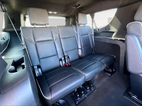 Used 2023 Cadillac Escalade ESV Sport AWD/4WD image 30
