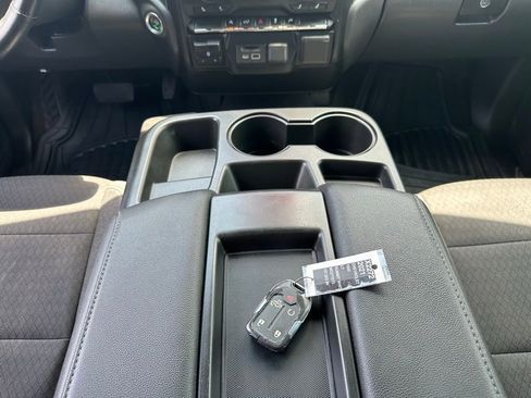 Used 2021 Chevrolet Silverado 1500 LT w/ Convenience Package II image 21