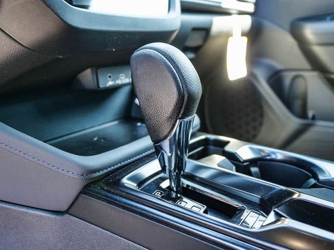 New 2026 Subaru Forester Premium image 21