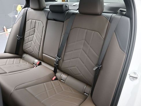 New 2026 BMW 530i w/ Premium Package image 37