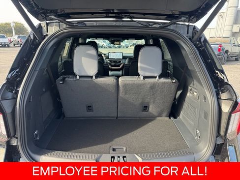 New 2026 Ford Explorer ST w/ Sun And Sound Package AWD/4WD image 18