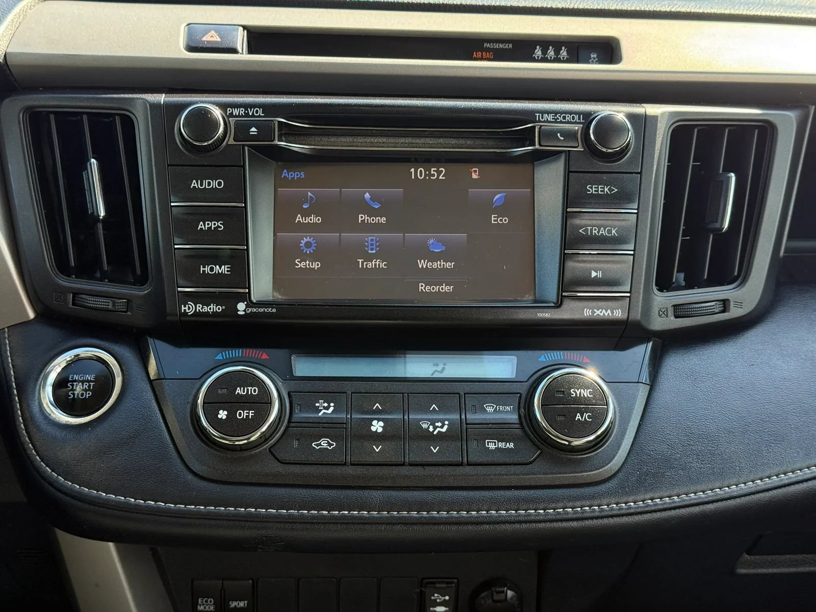 Used 2018 Toyota RAV4 XLE w/ Plus Extra Value Package FWD image 14