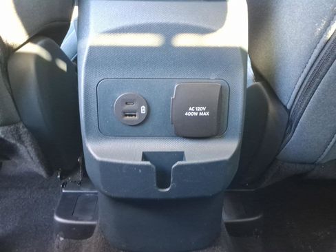 Used 2024 Ford Maverick XLT w/ XLT Luxury Package image 16