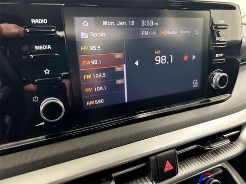 Used 2023 Kia K5 LXS image 14