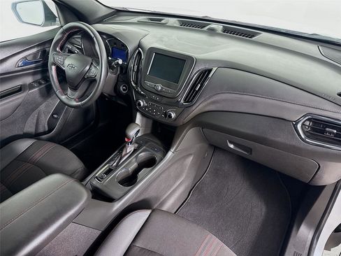Used 2023 Chevrolet Equinox RS image 29