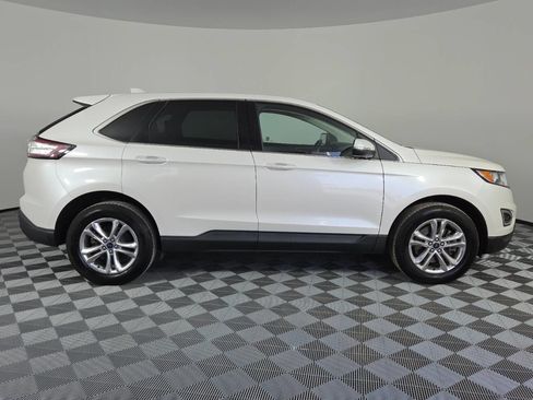 Used 2017 Ford Edge SEL w/ Equipment Group 201A AWD/4WD image 8