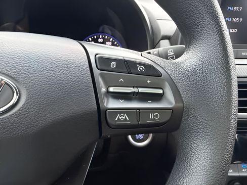 Used 2023 Hyundai Kona SEL image 13