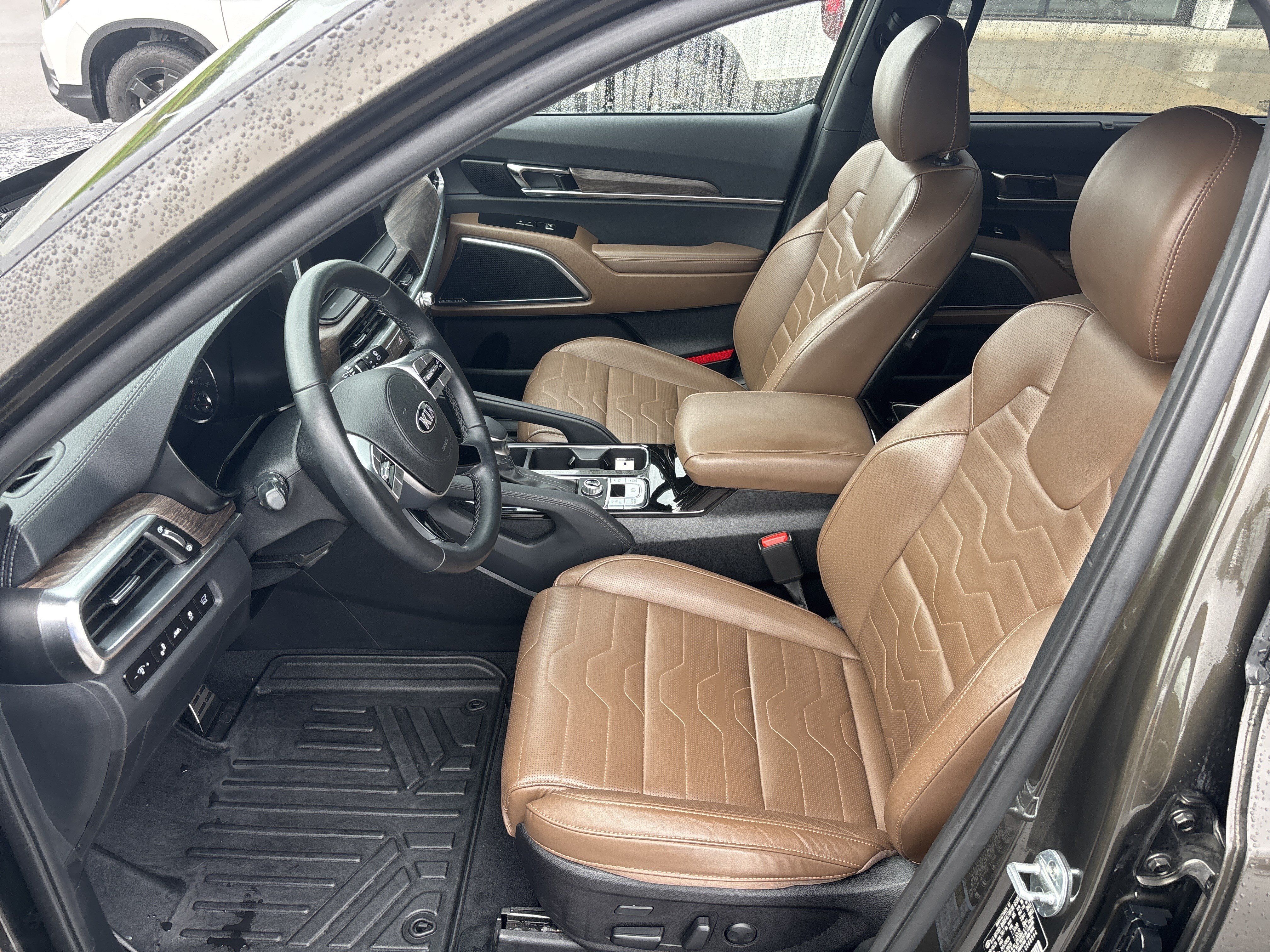 Used 2020 Kia Telluride SX w/ SX Prestige Package AWD/4WD image 13
