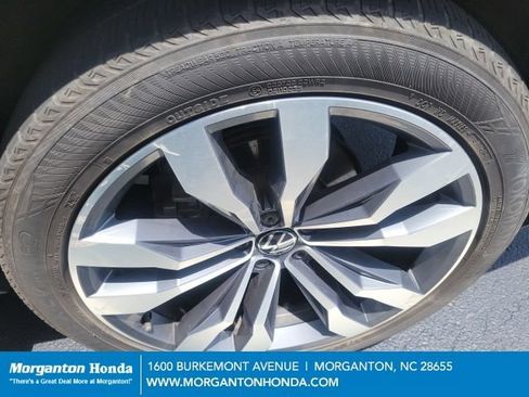 Used 2023 Volkswagen Atlas SEL Premium AWD/4WD image 29