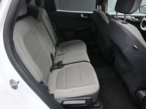Used 2020 Ford Escape SE FWD image 34