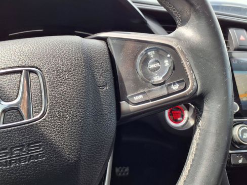 Certified 2020 Honda Civic Sport Touring image 17