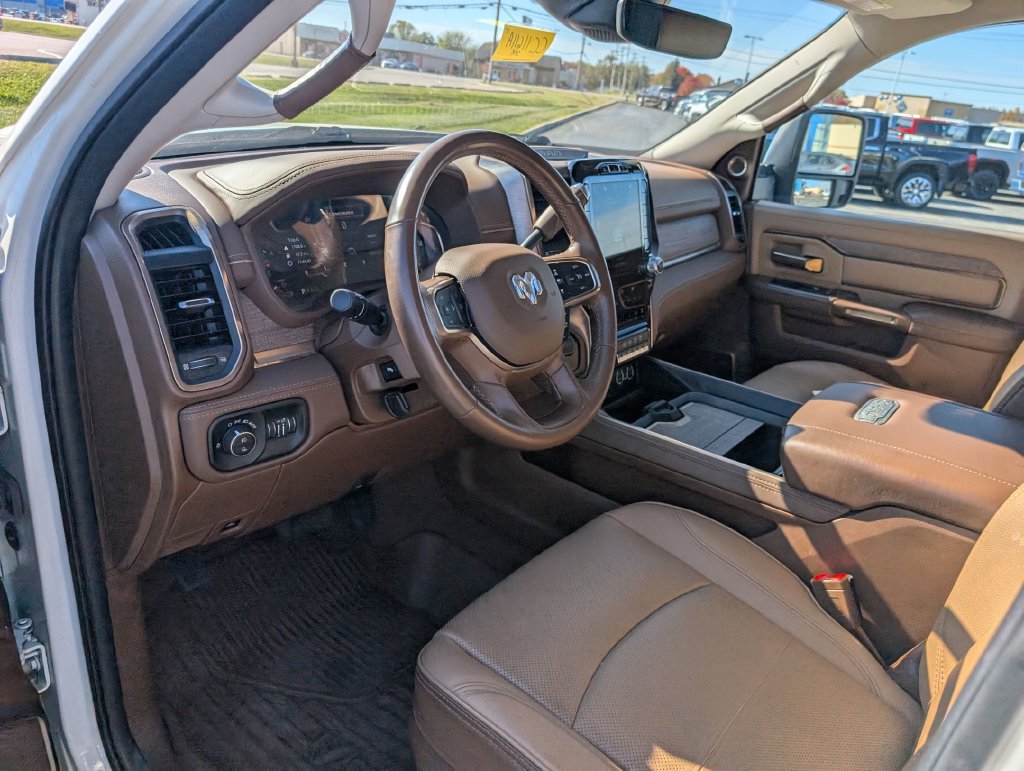Used 2023 RAM 2500 Limited AWD/4WD image 17
