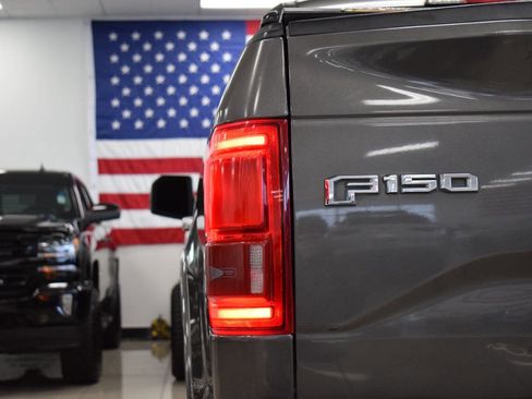 Used 2015 Ford F150 Lariat w/ Equipment Group 502A Luxury image 17