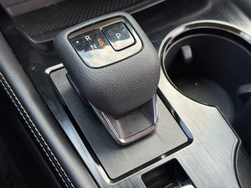 Used 2023 Nissan Rogue SL w/ SL Premium Package FWD image 29