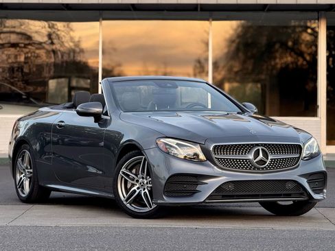 Used 2019 Mercedes-Benz E 450 Cabriolet image 3