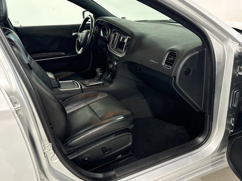 Used 2021 Dodge Charger SXT w/ Leather Interior Group image 26