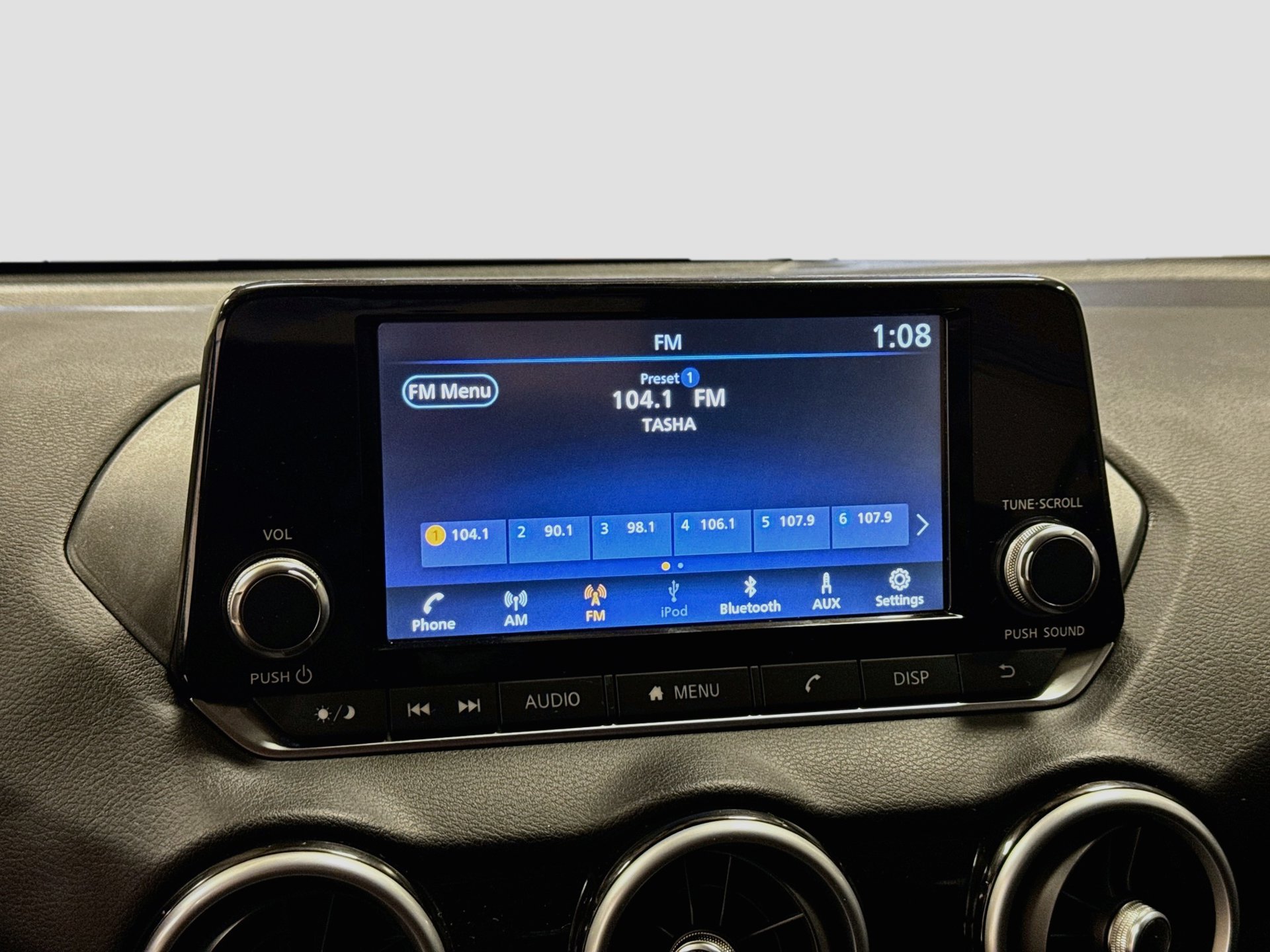 Used 2025 Nissan Sentra S FWD image 14