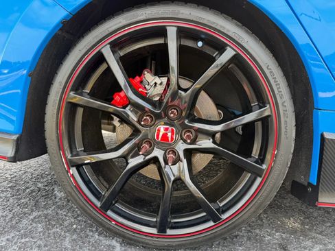 Used 2021 Honda Civic Type R image 12