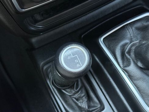 Used 2021 Jeep Wrangler Sport AWD/4WD image 26