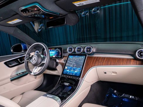 Certified 2023 Mercedes-Benz C 300 Sedan image 4